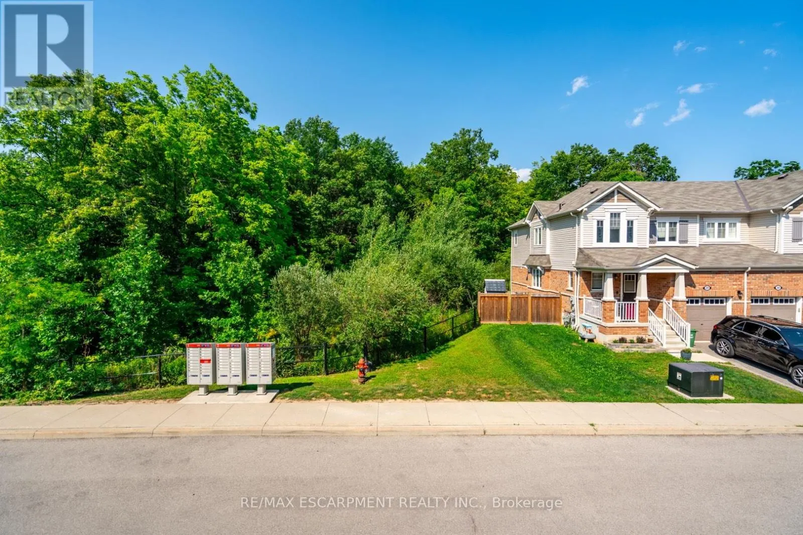 15 - 230 AVONSYDE BOULEVARD