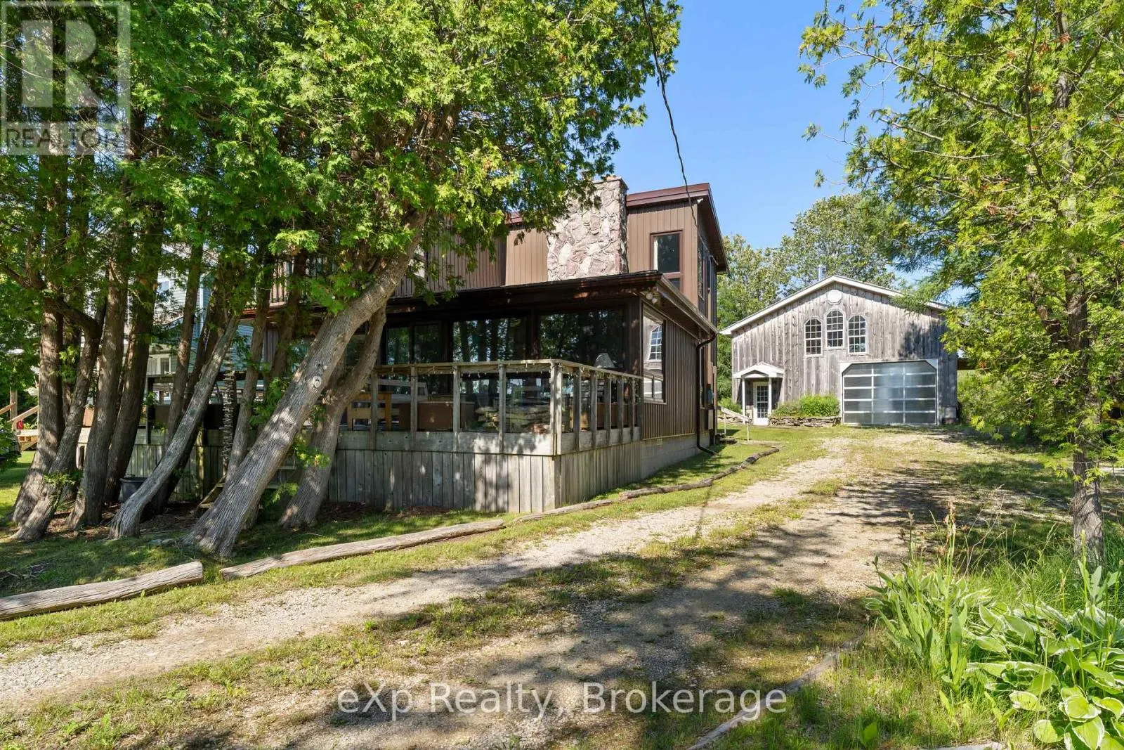 329 BAY STREET
