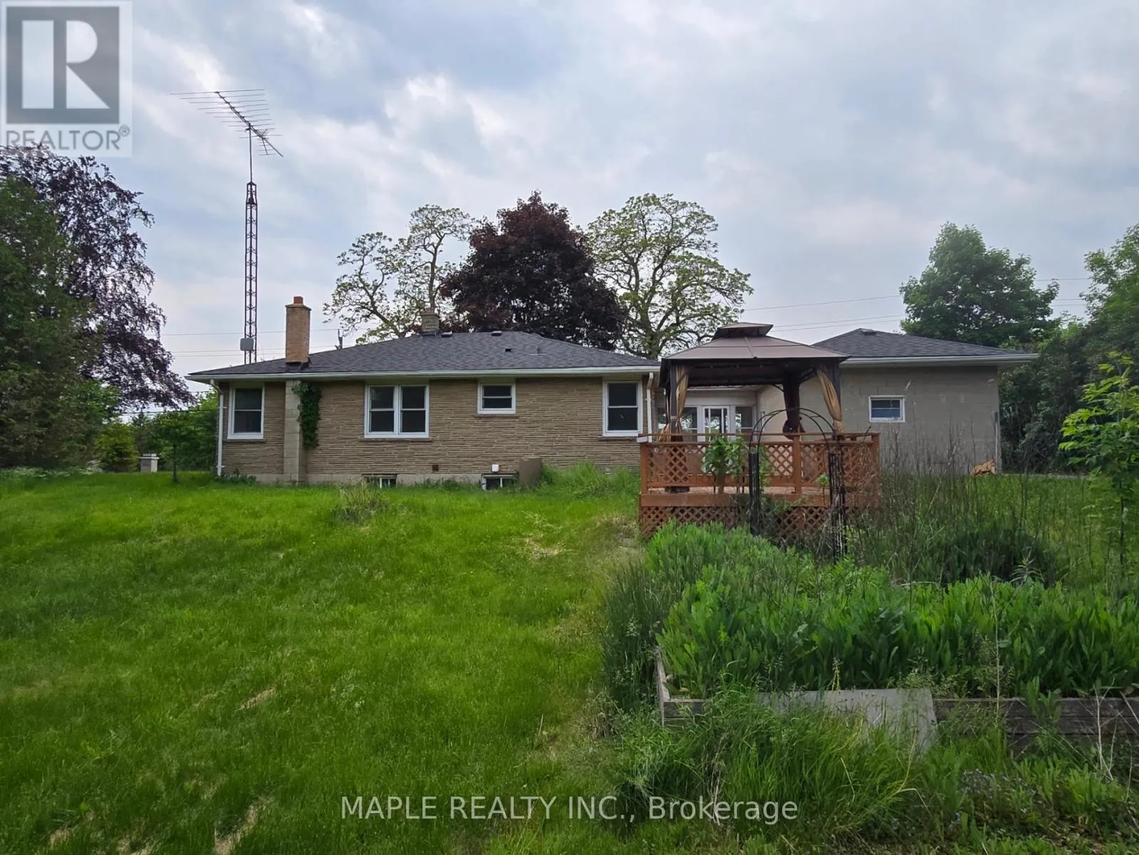 1101 BRANTFORD HWY HIGHWAY