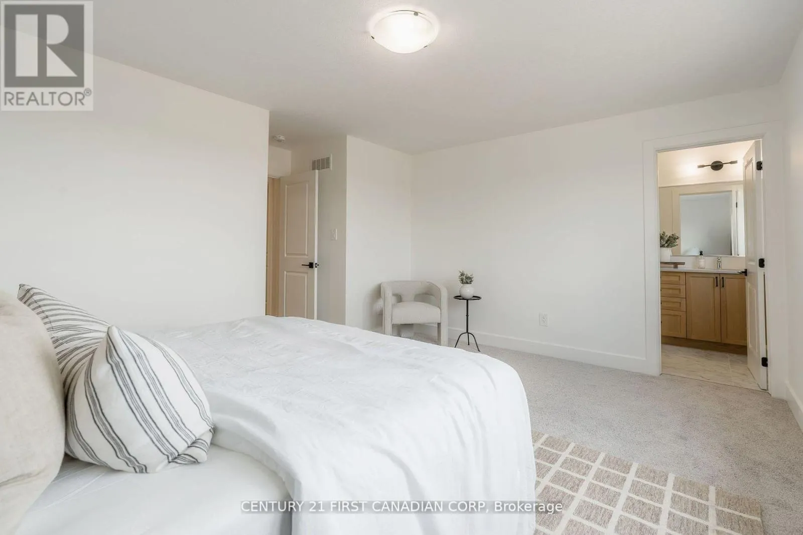 147-47 SCOTTS DRIVE