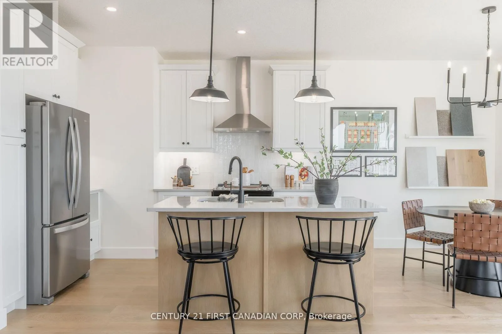 147-47 SCOTTS DRIVE