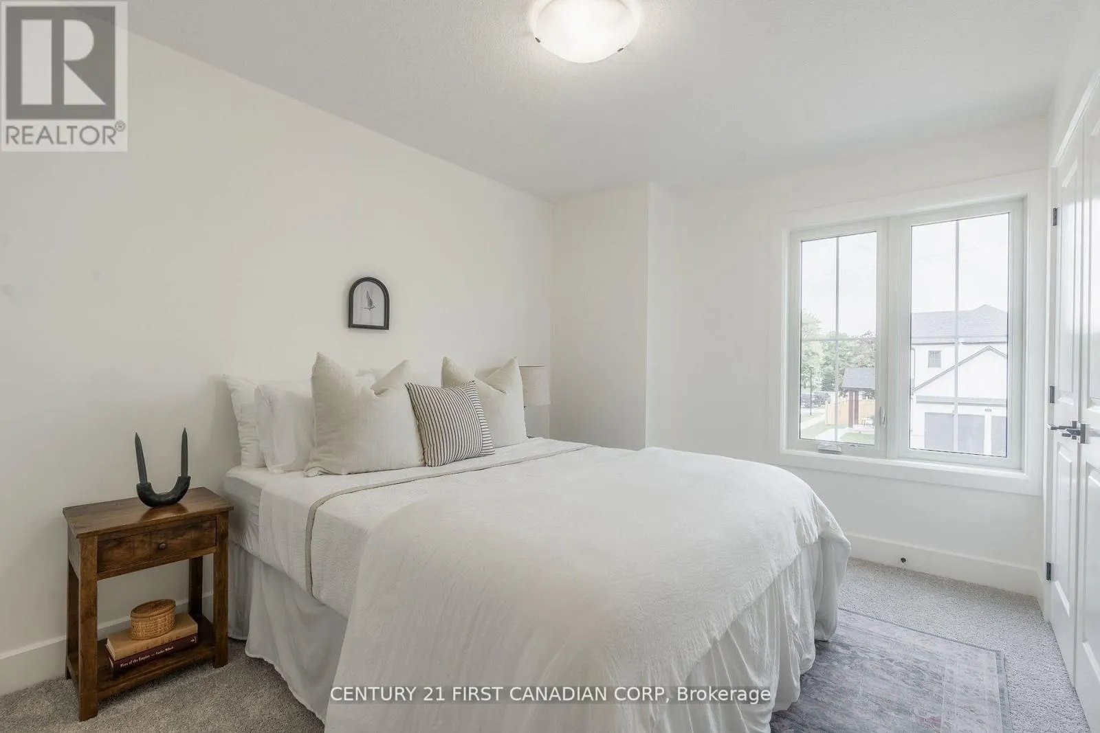 147-47 SCOTTS DRIVE