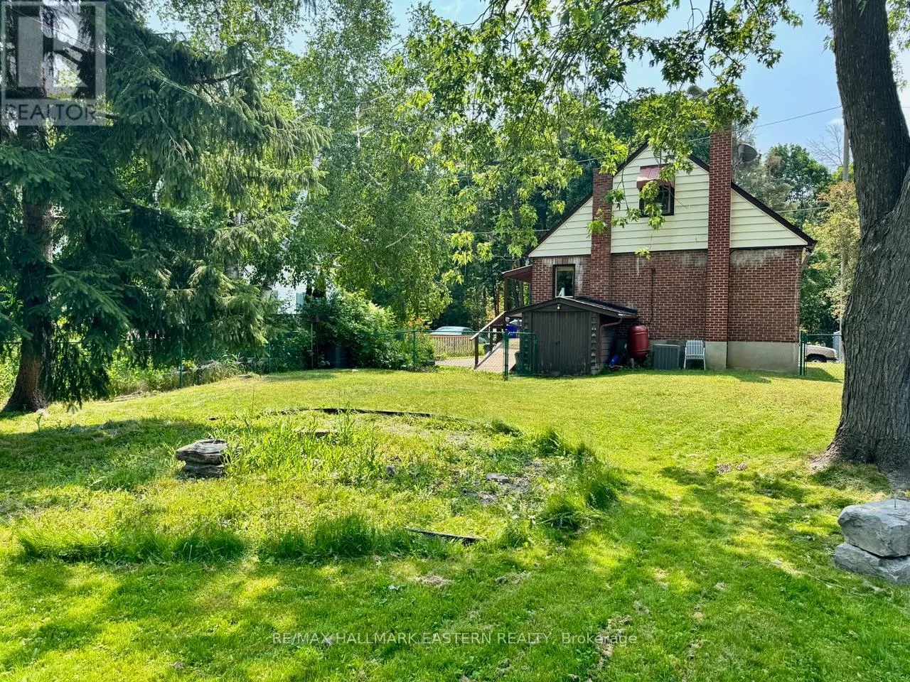 232 MUNROE AVENUE