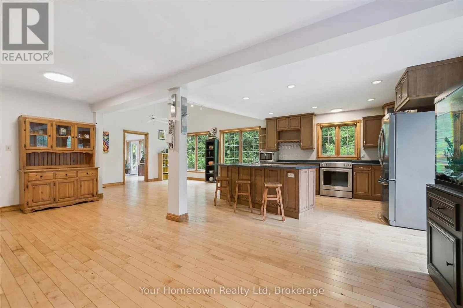 6258 WELLINGTON RD. 26 ROAD