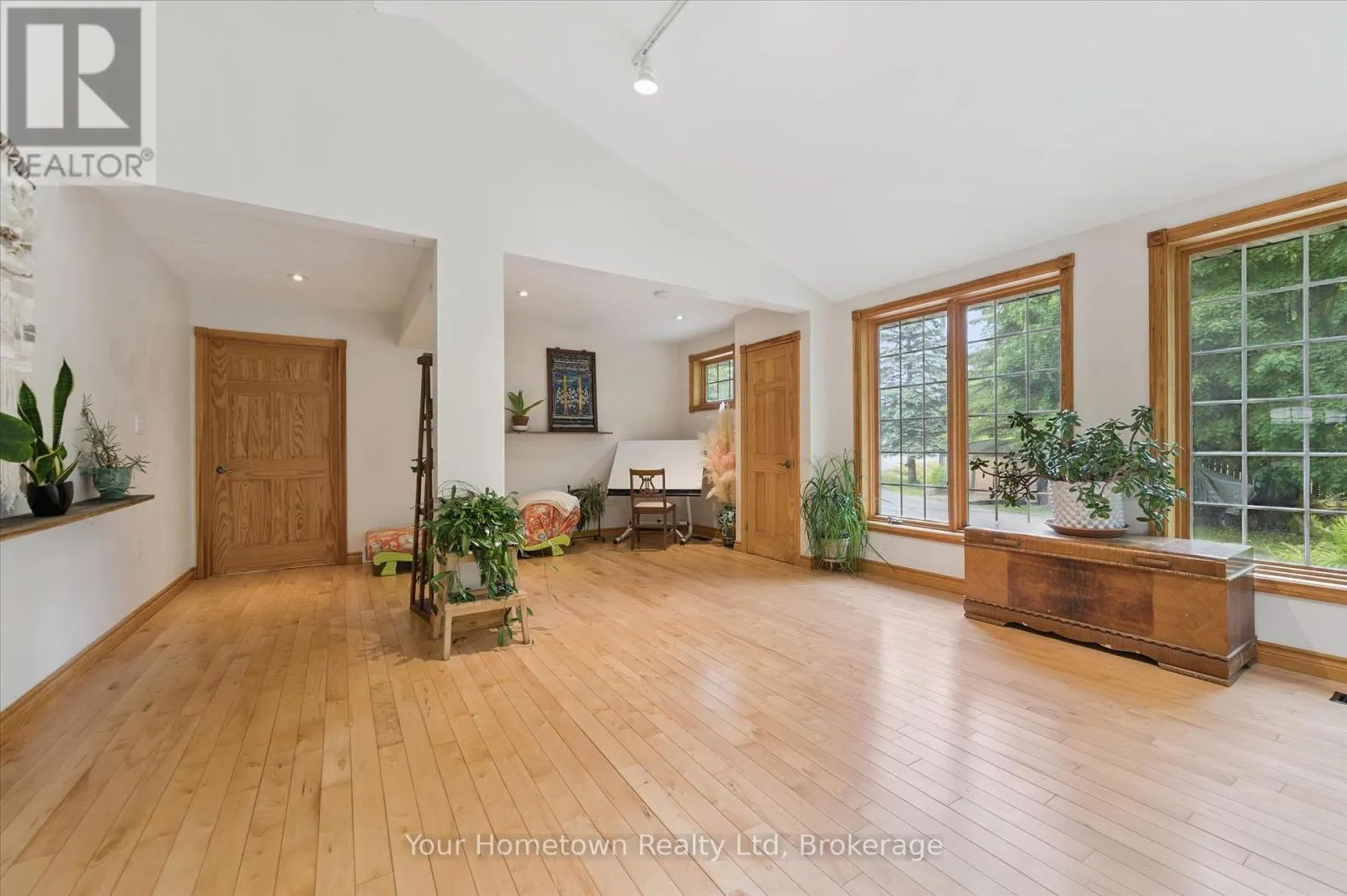6258 WELLINGTON RD. 26 ROAD