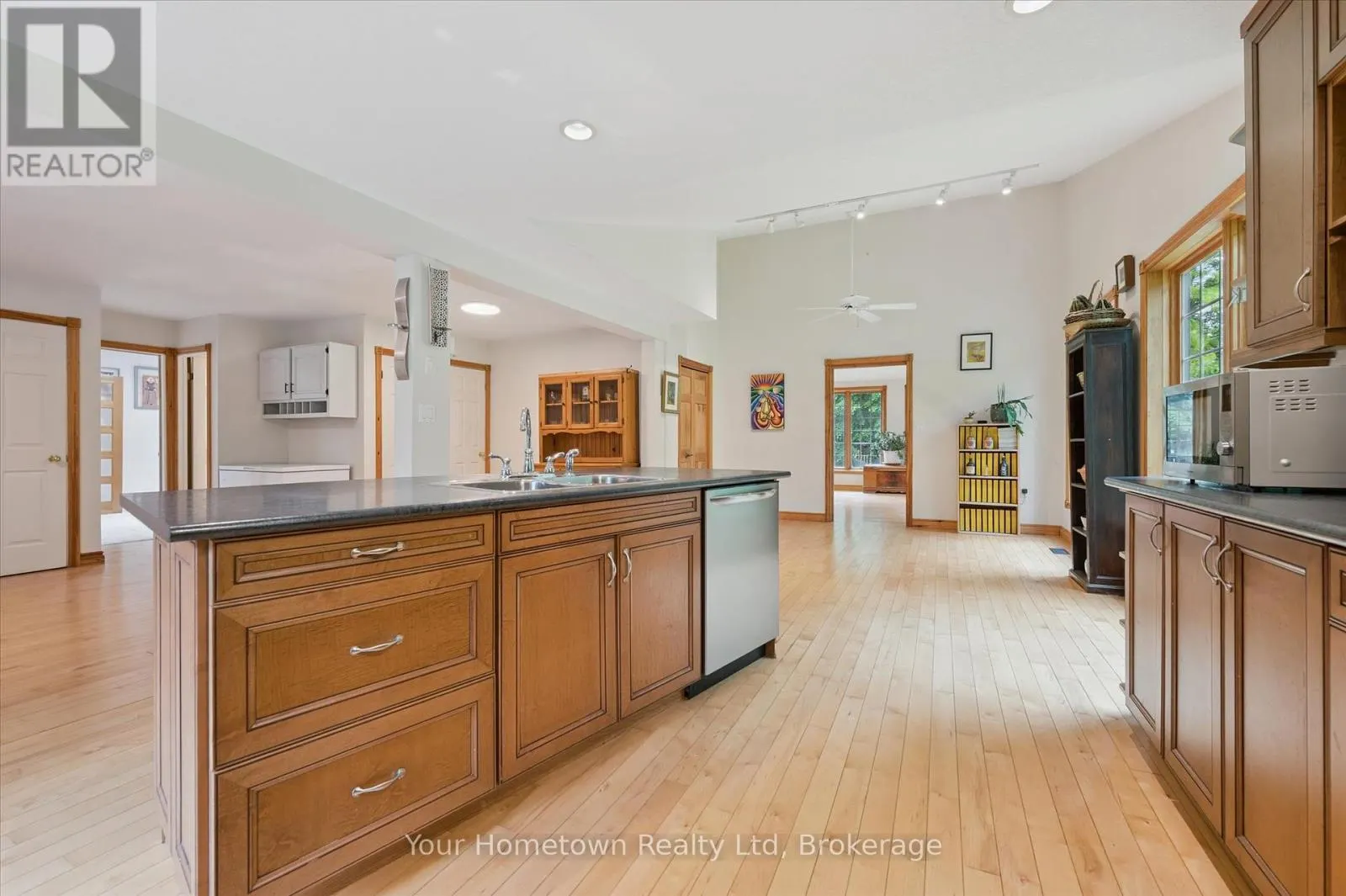 6258 WELLINGTON RD. 26 ROAD