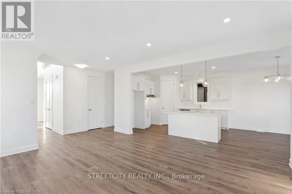 2 WELCH COURT