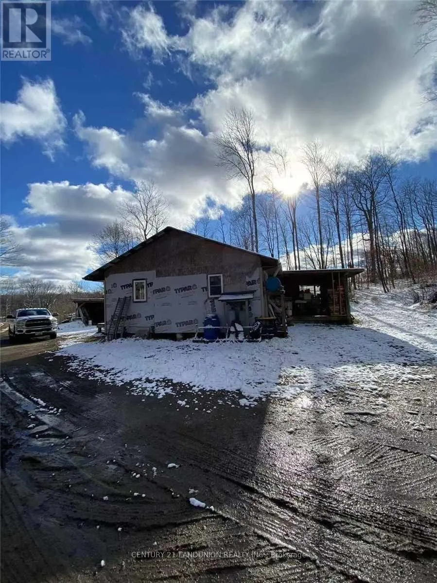 1091 CRYSTAL LAKE ROAD