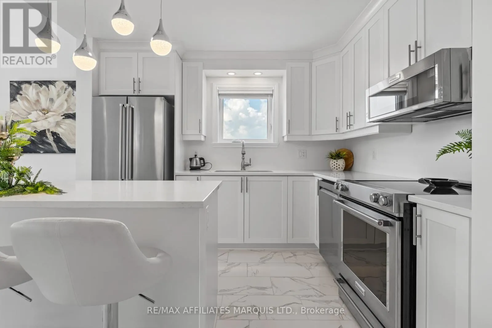 206 - 229 WATER STREET E