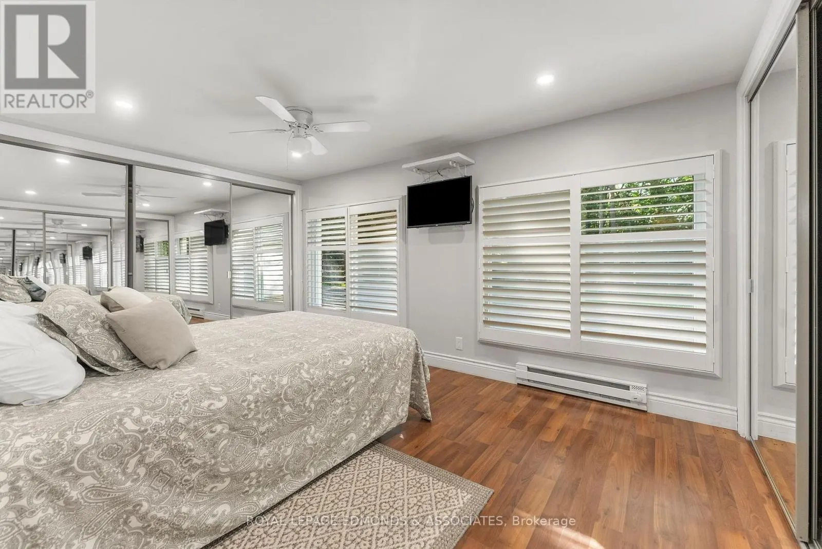 731 FRANCIE LANE