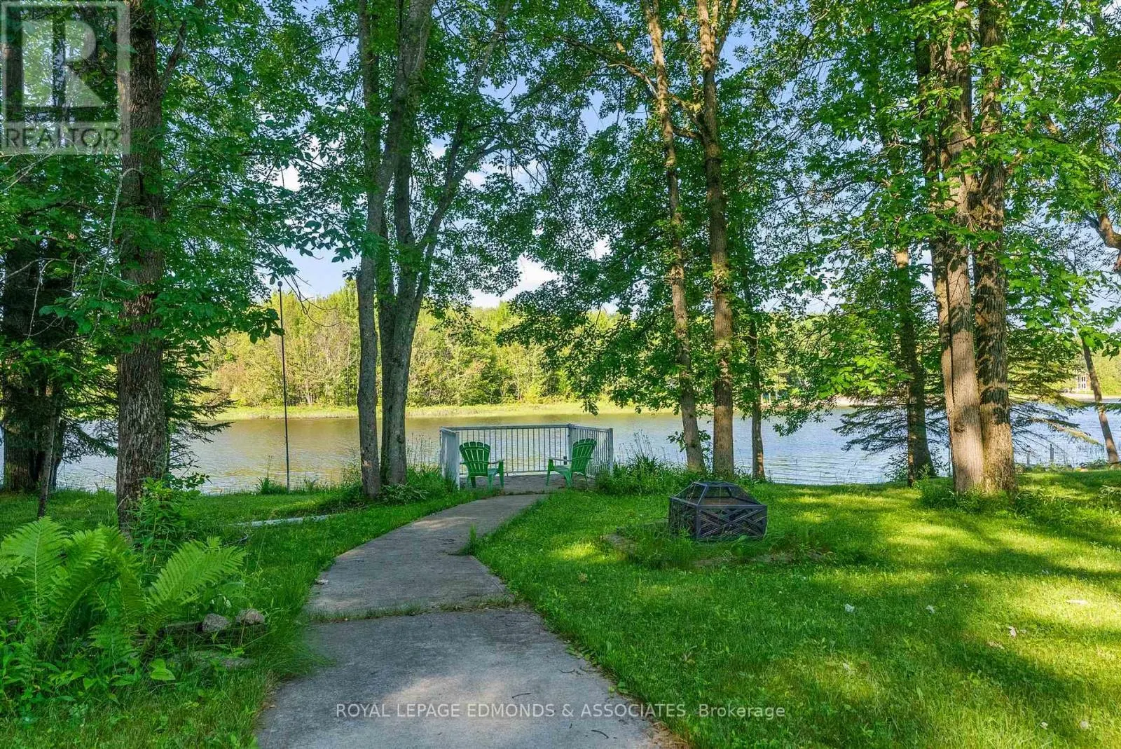 731 FRANCIE LANE