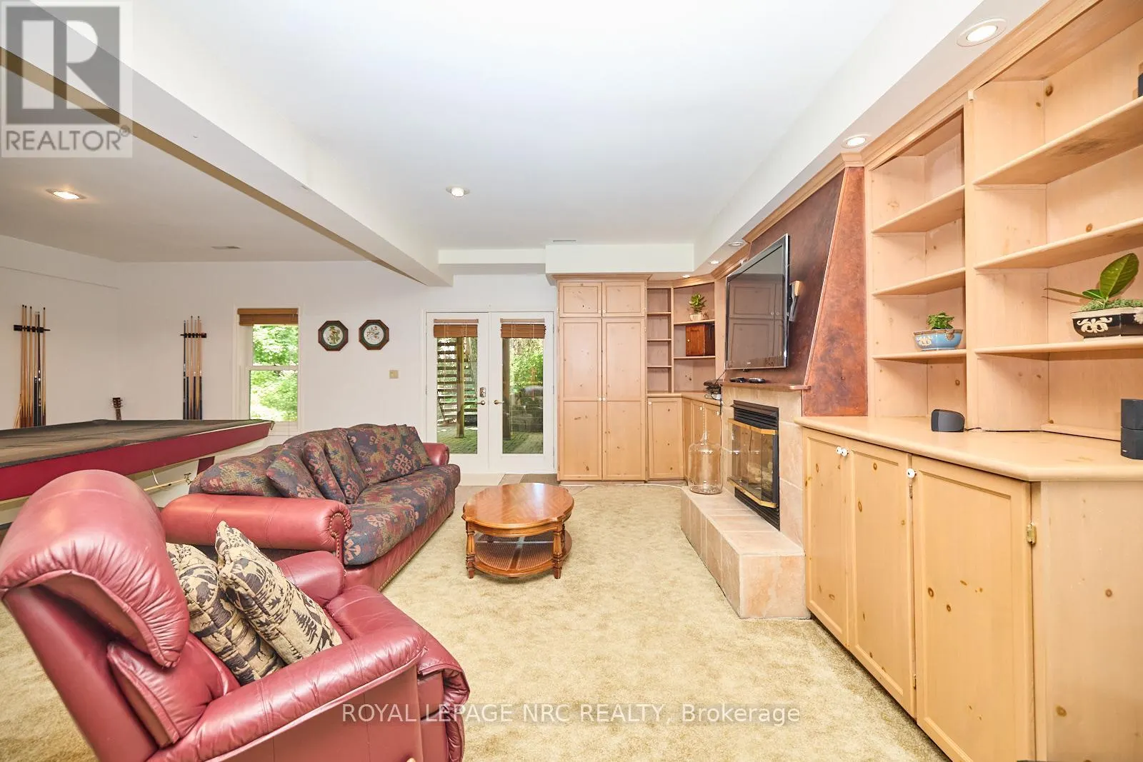 7 SCOTTDALE COURT