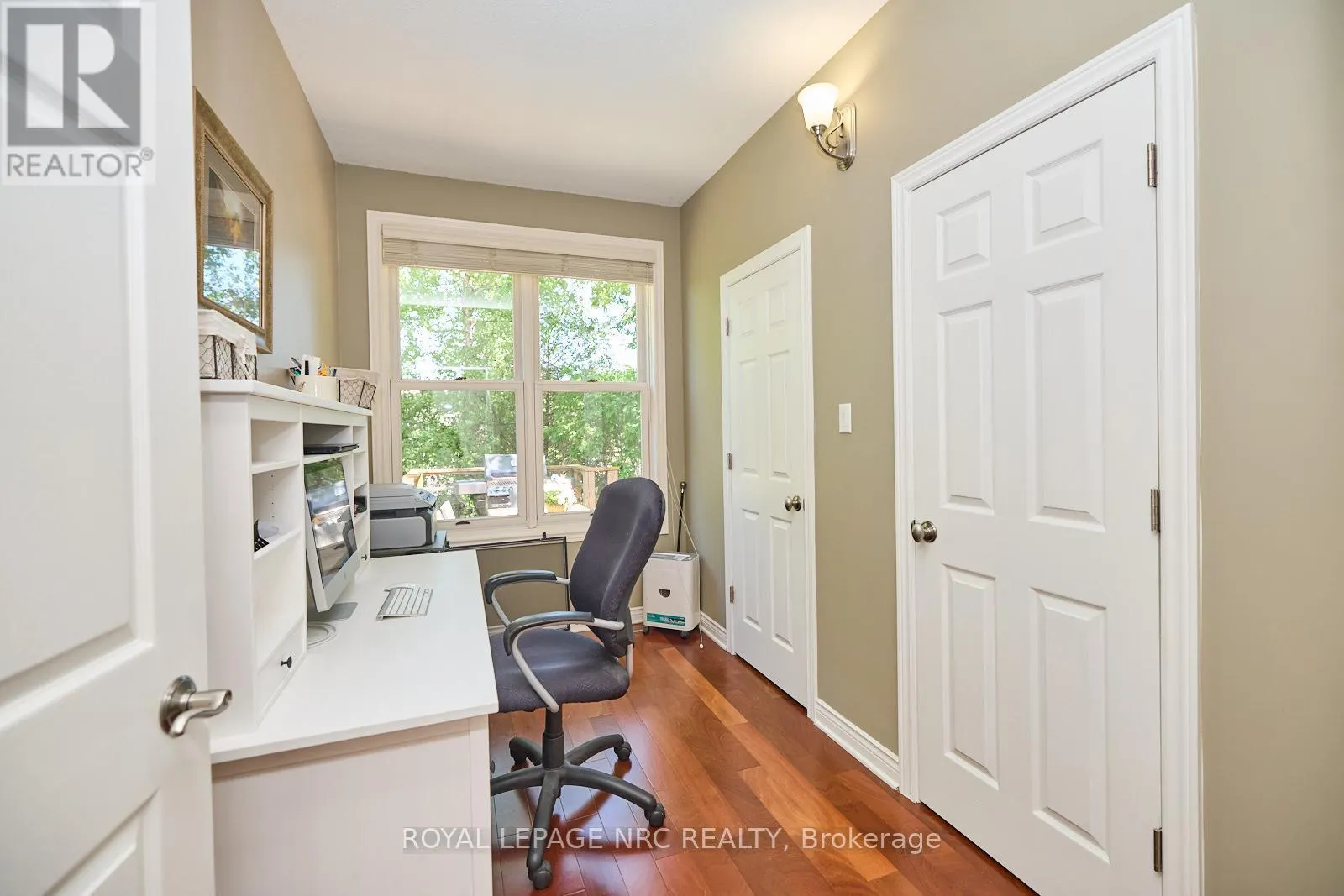 7 SCOTTDALE COURT