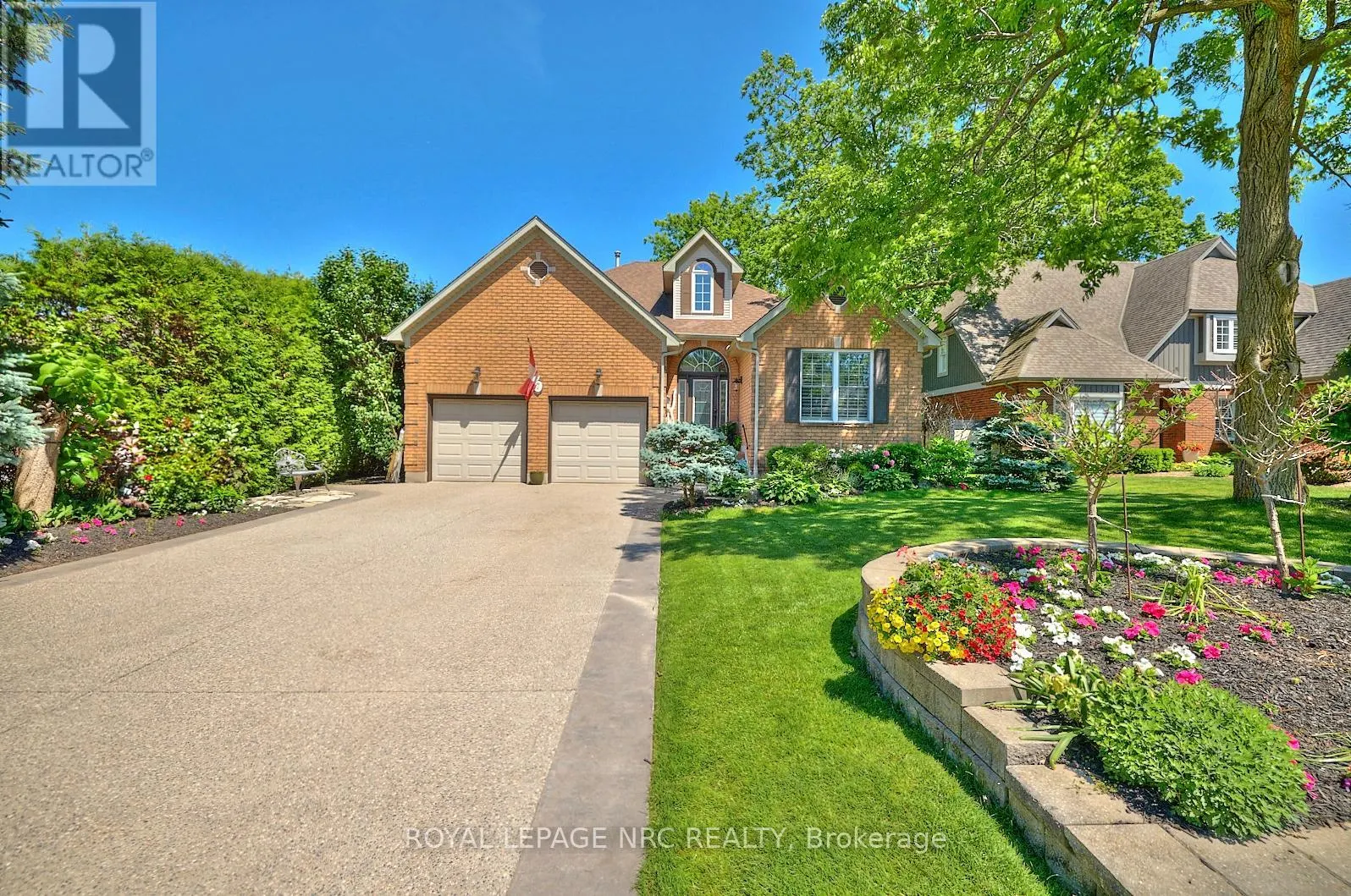 7 SCOTTDALE COURT
