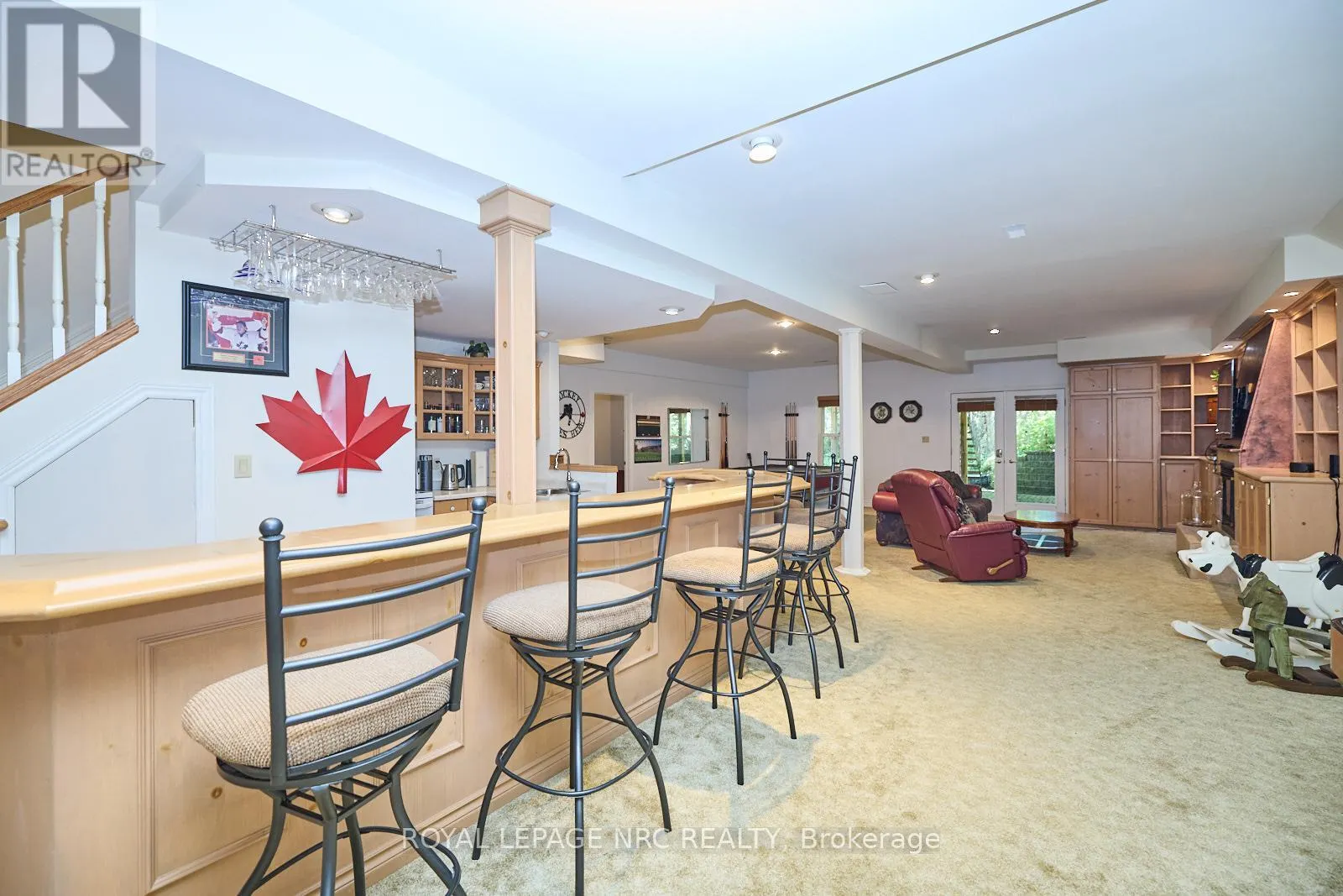 7 SCOTTDALE COURT
