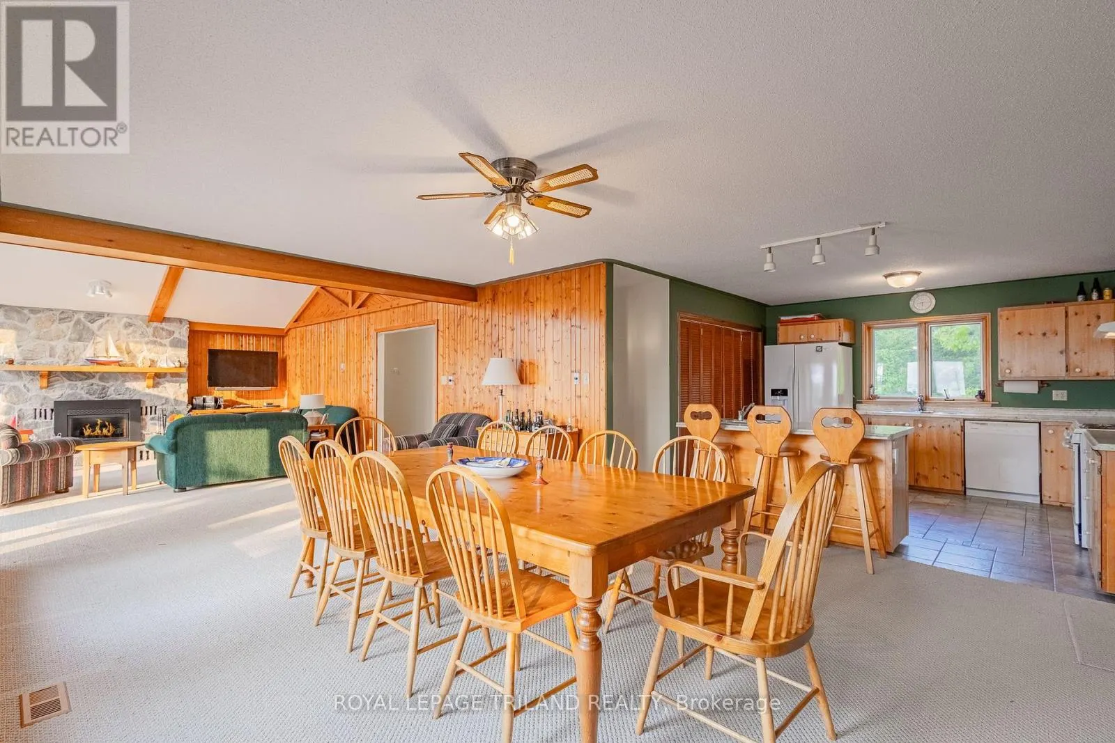 9856 HURON PLACE