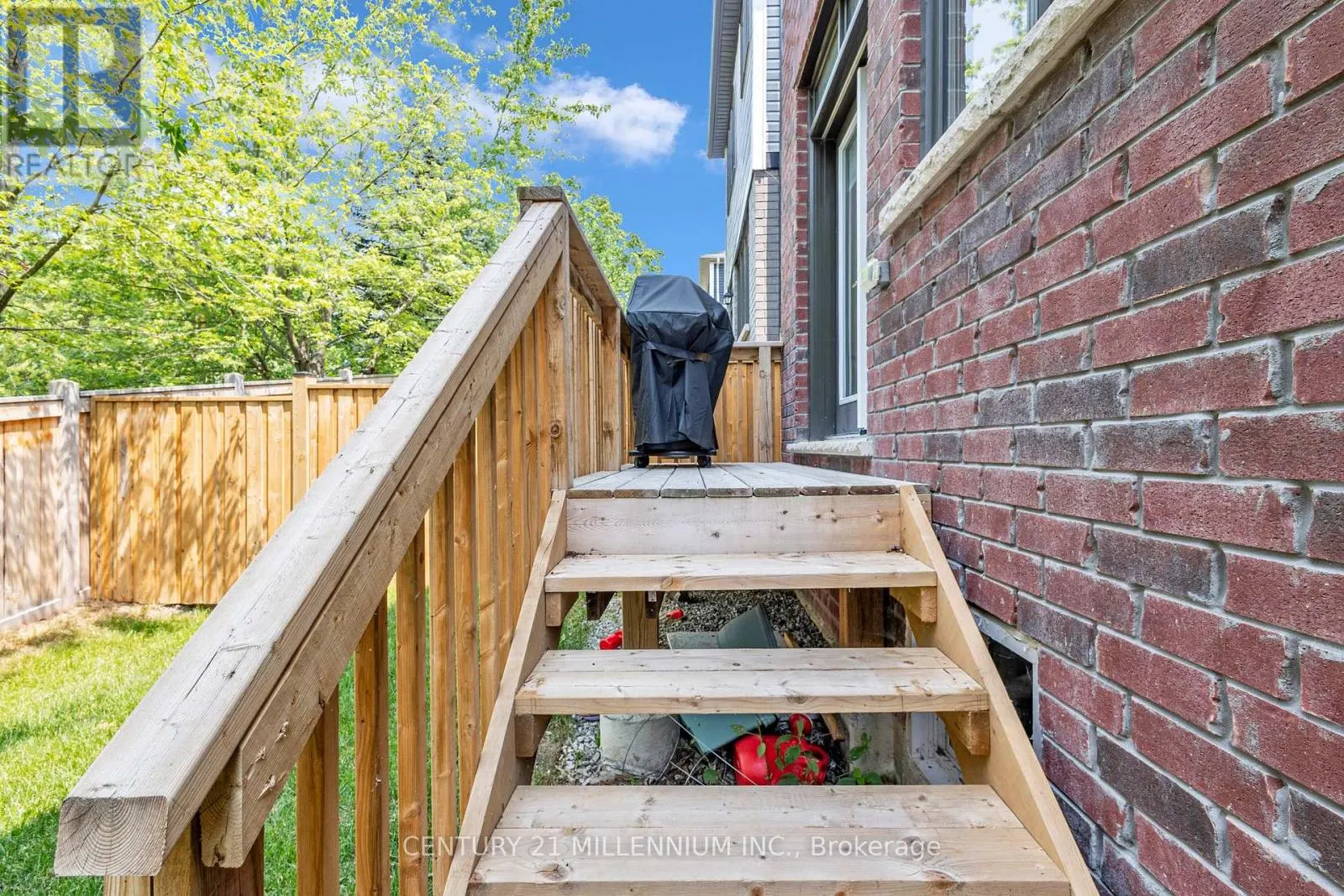 11 SUNDIN DRIVE
