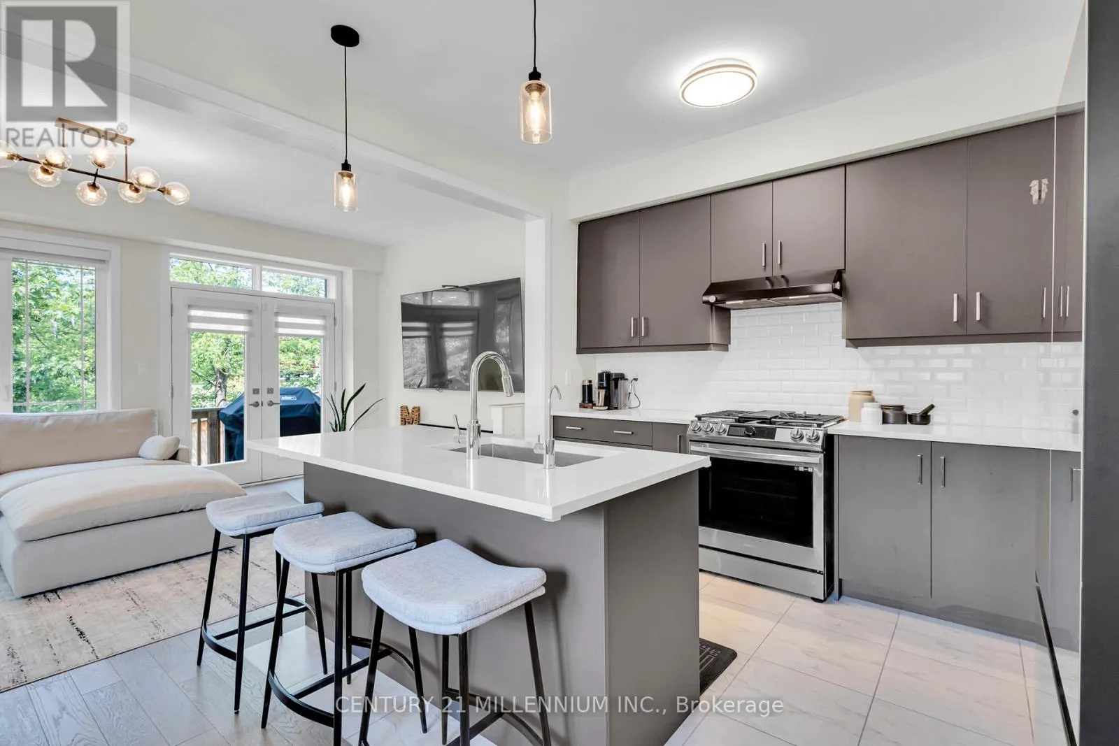 11 SUNDIN DRIVE