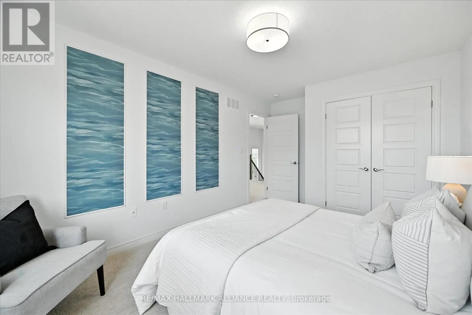 22 - 4297 EAST AVENUE E