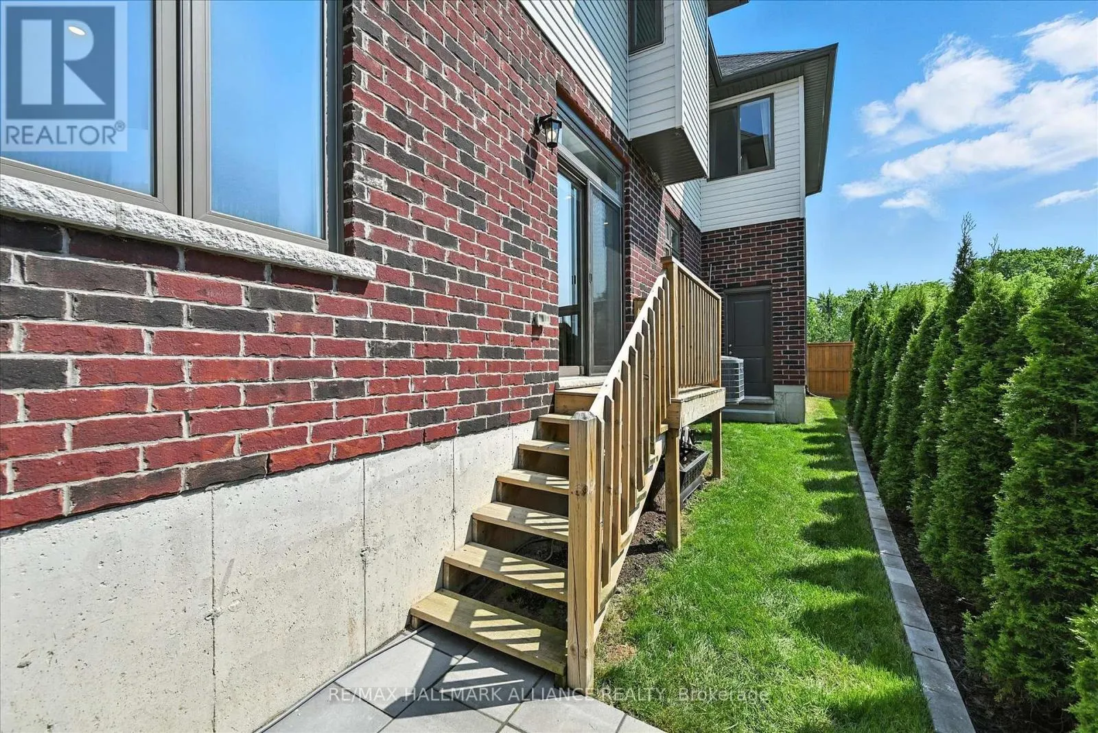 22 - 4297 EAST AVENUE E