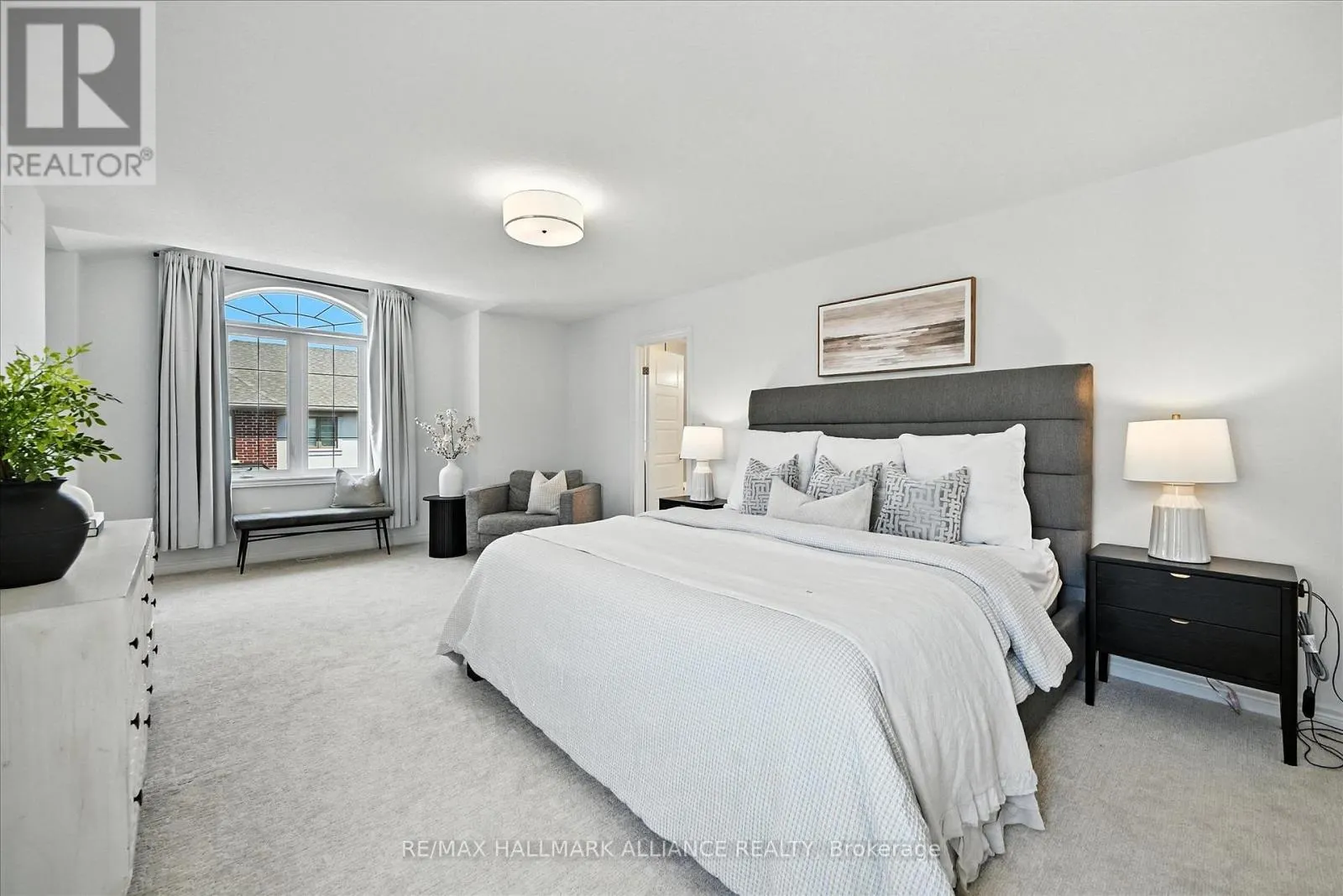 22 - 4297 EAST AVENUE E