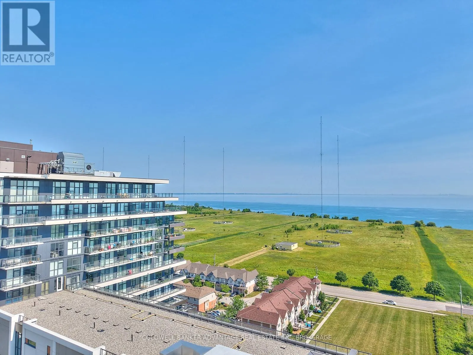 610 - 550 NORTH SERVICE ROAD, #610