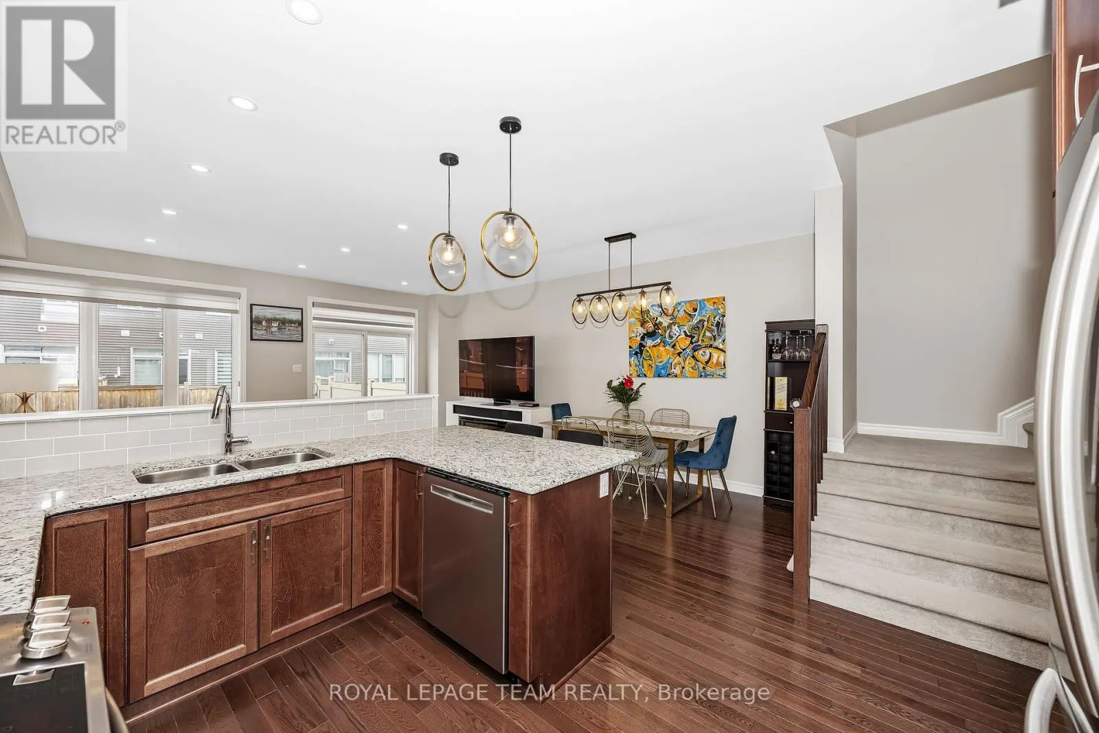 526 EDENWYLDE DRIVE