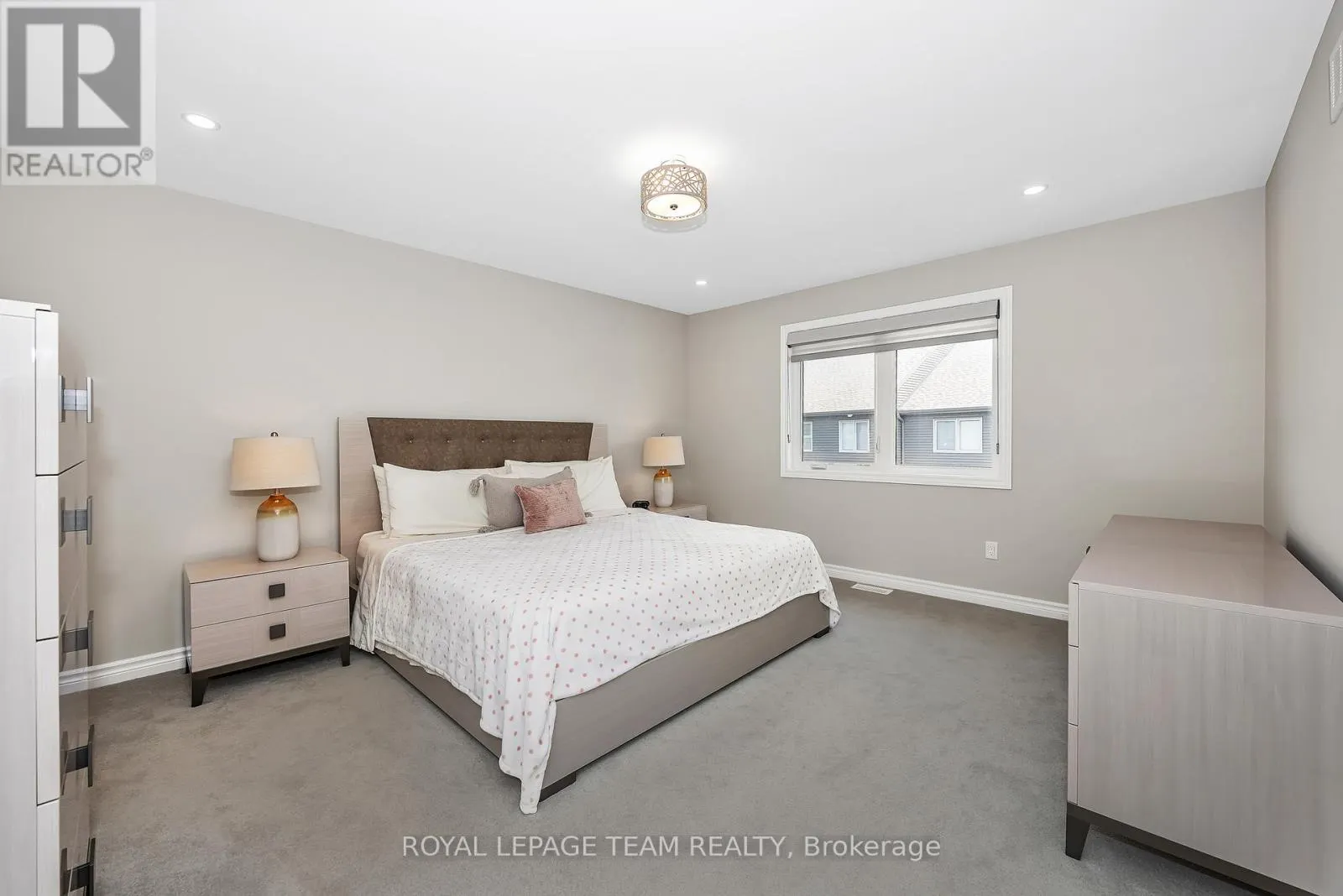 526 EDENWYLDE DRIVE