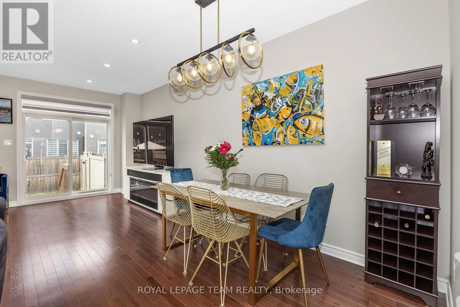 526 EDENWYLDE DRIVE