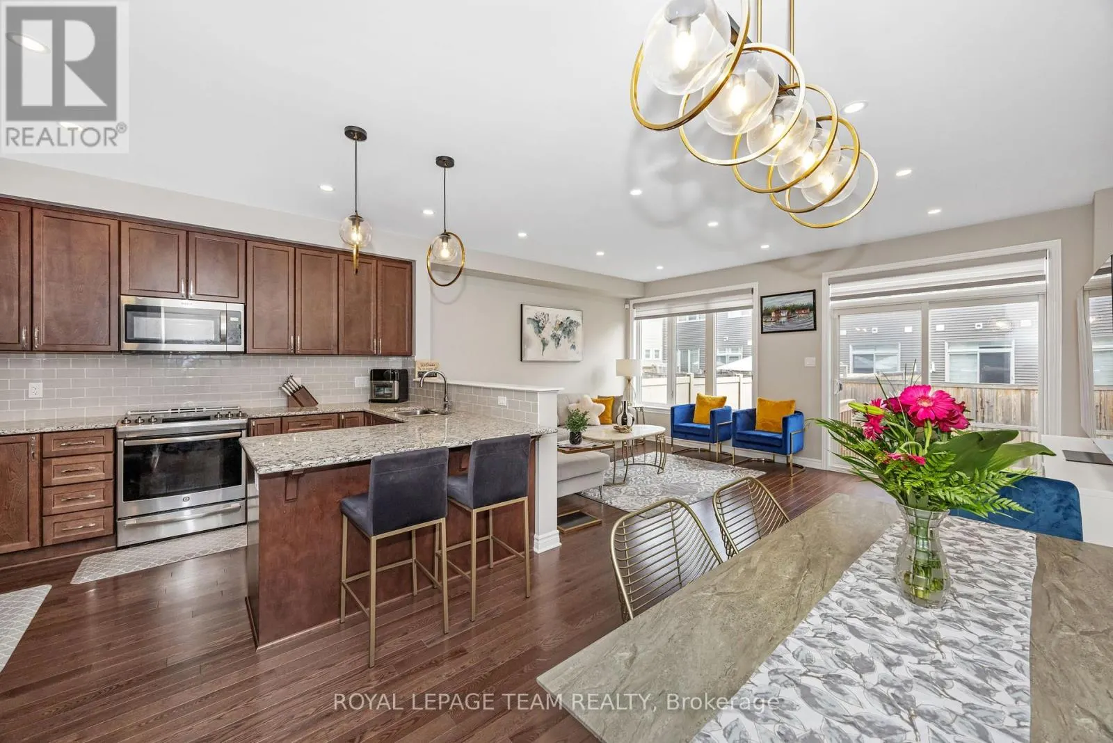 526 EDENWYLDE DRIVE