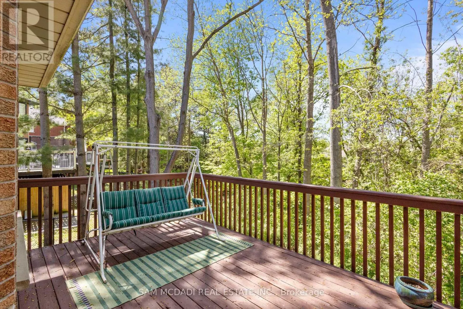 83 ROYAL OAK DRIVE