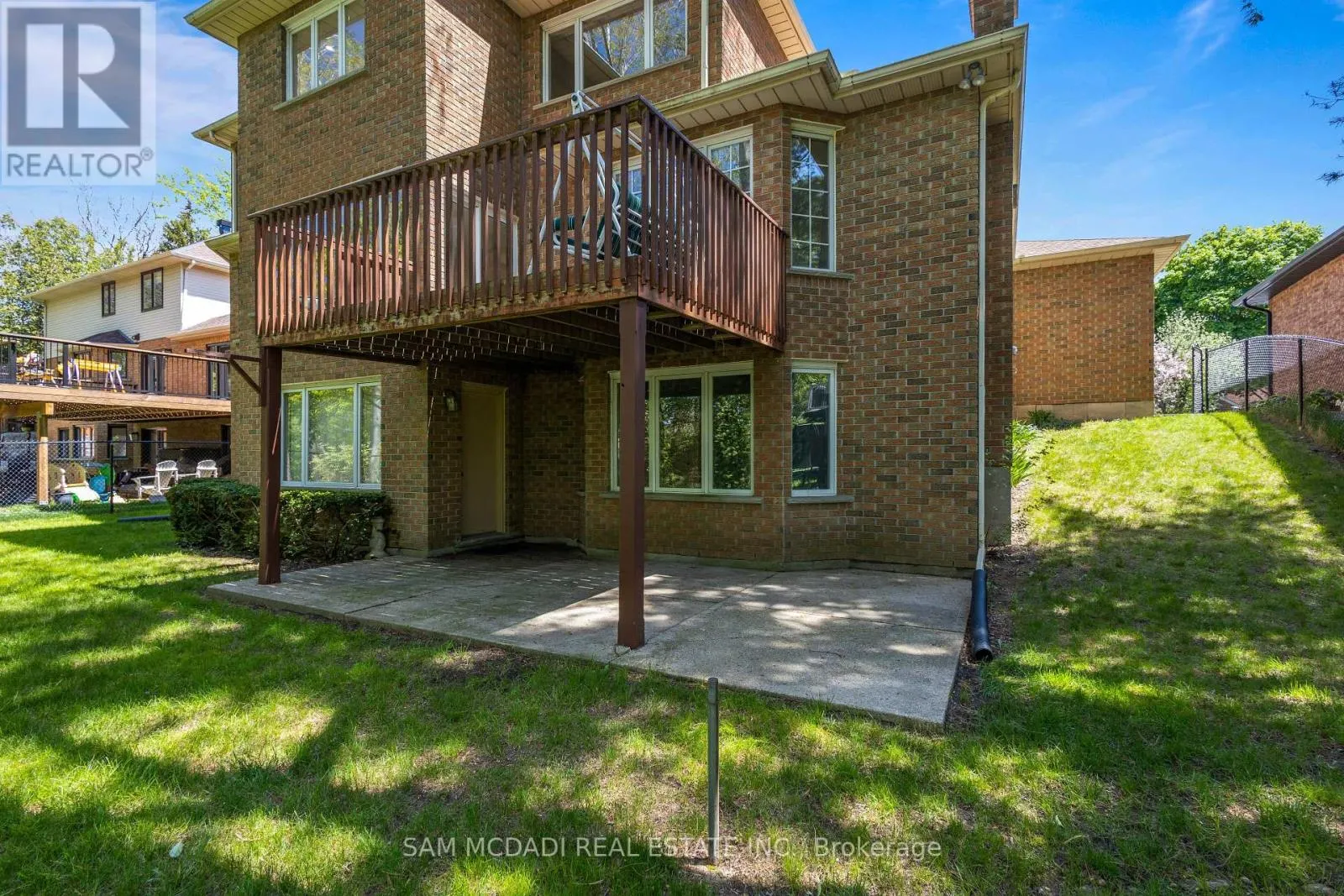 83 ROYAL OAK DRIVE