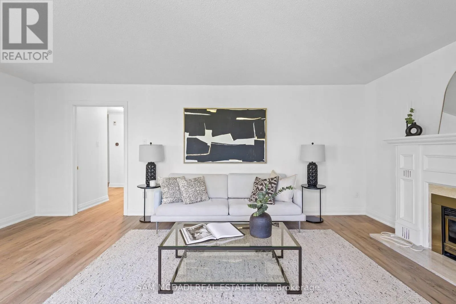 83 ROYAL OAK DRIVE