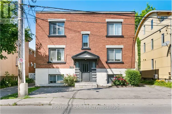 2 - 396 MACKAY STREET