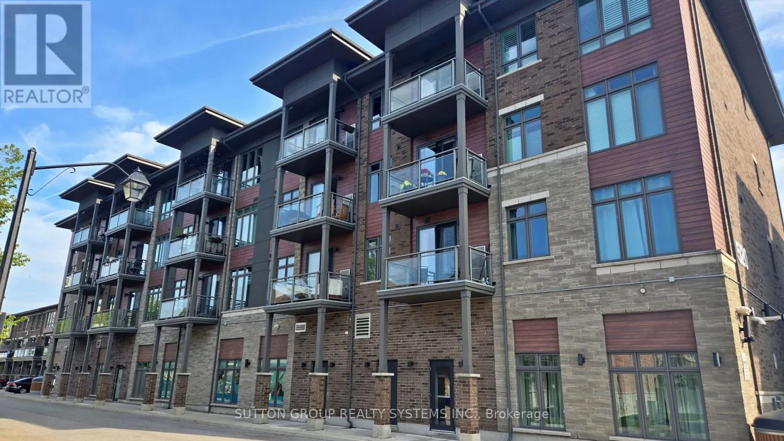 409 - 520 NORTH SERVICE ROAD