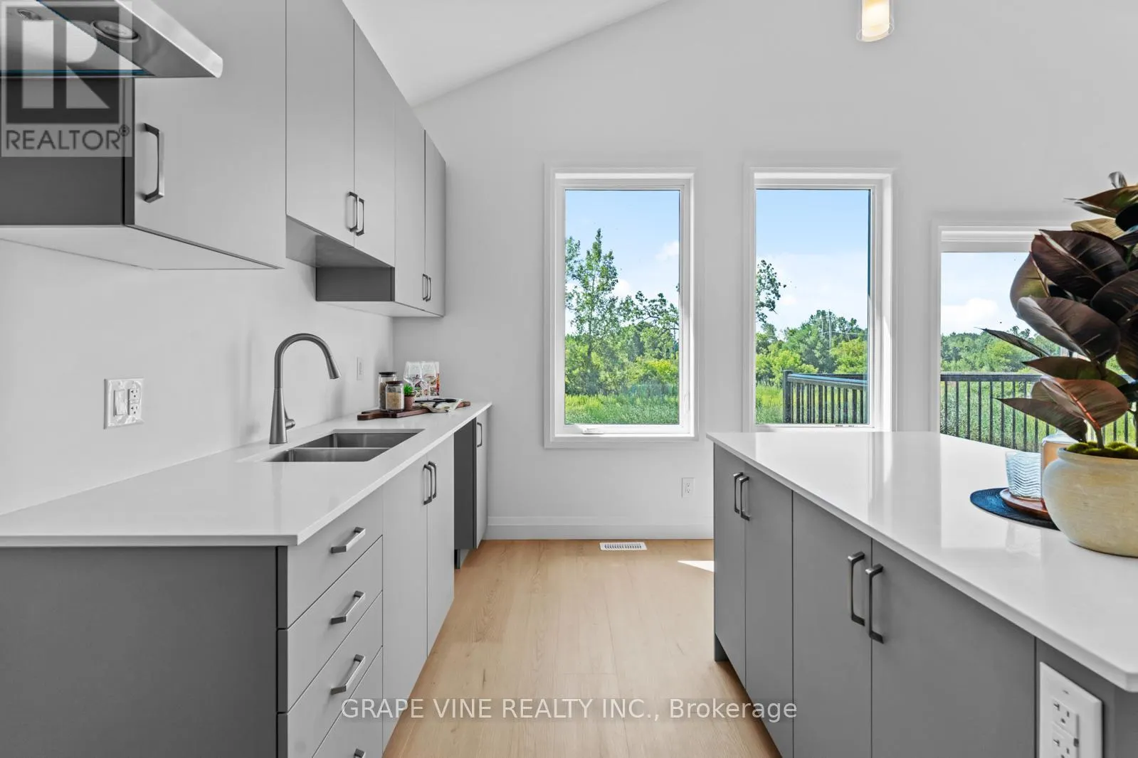 126 ROYAL GALA DRIVE