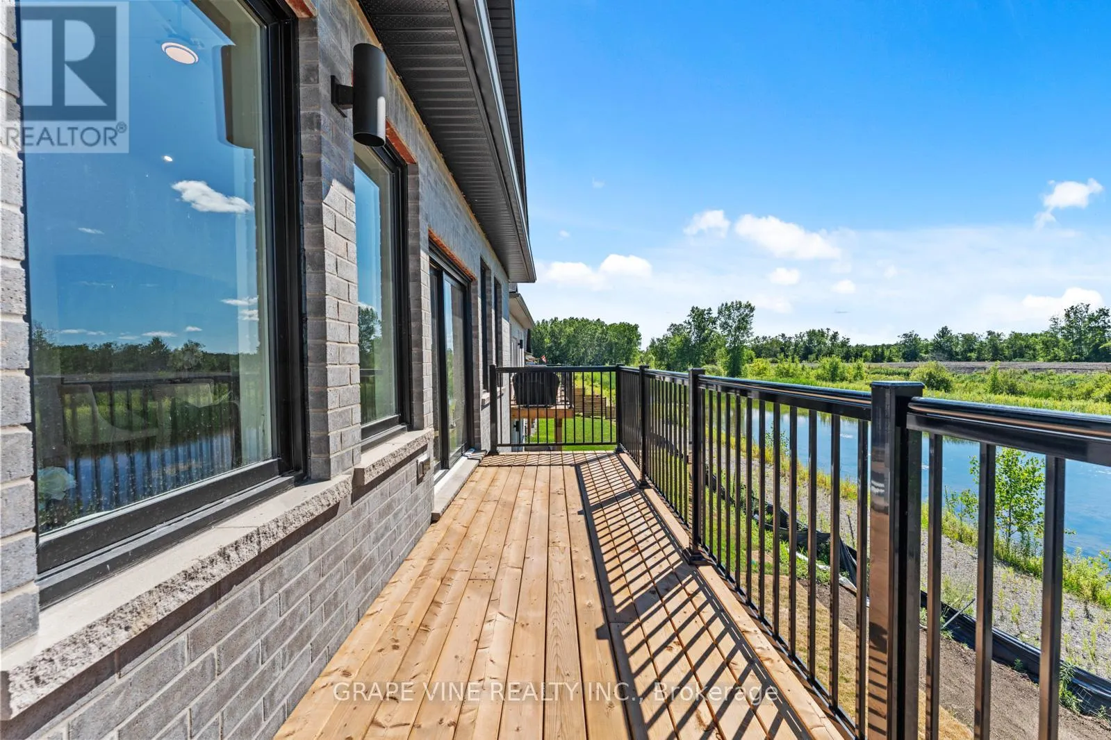126 ROYAL GALA DRIVE