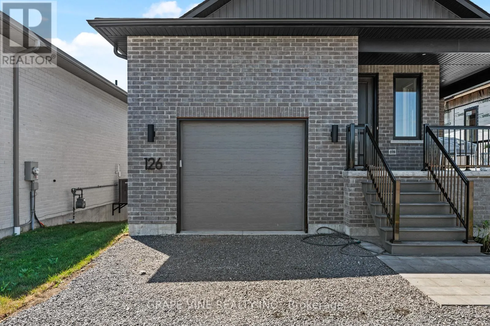 126 ROYAL GALA DRIVE
