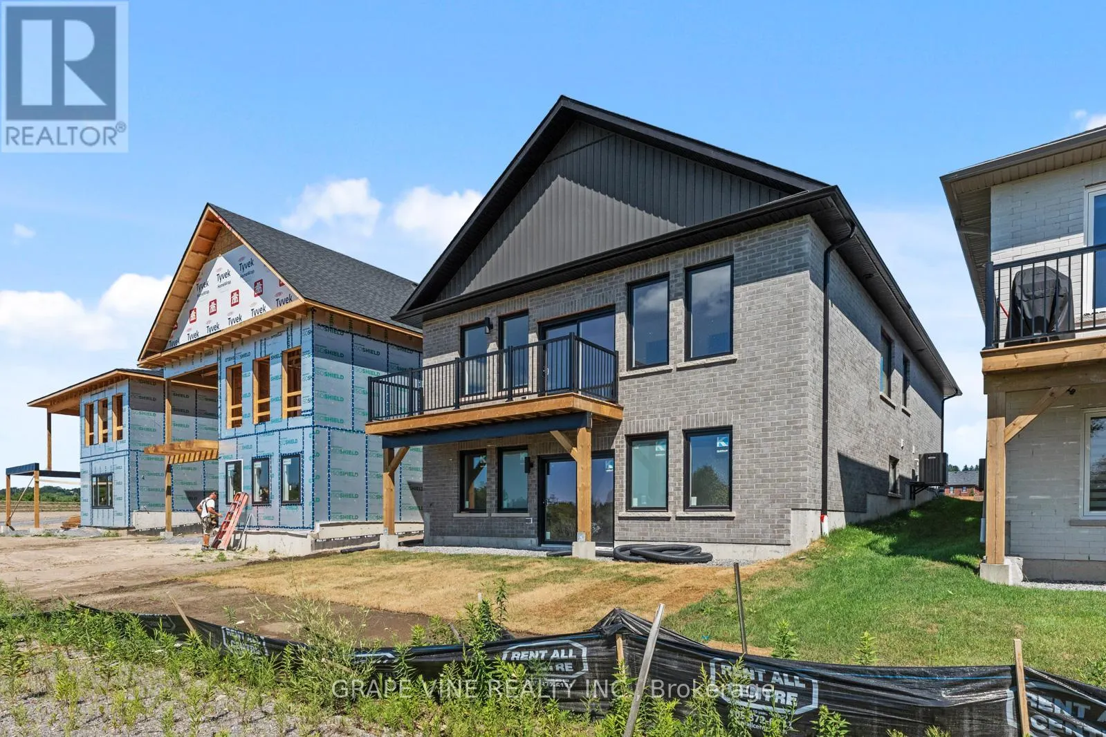 126 ROYAL GALA DRIVE