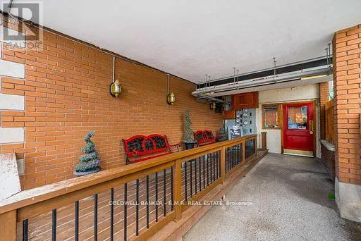 47 - 49 WILLIAM STREET N
