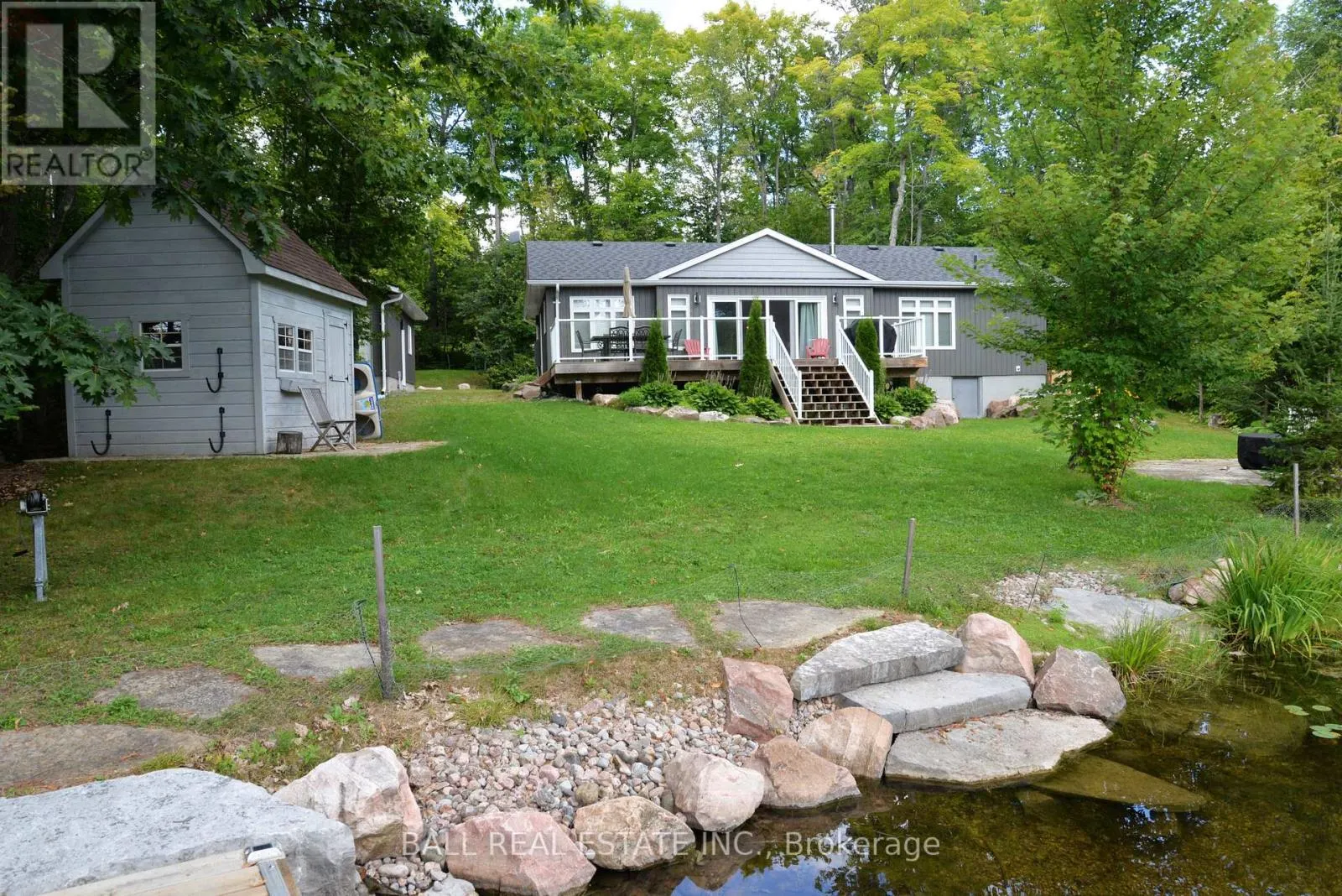 405 PHILRICK DRIVE