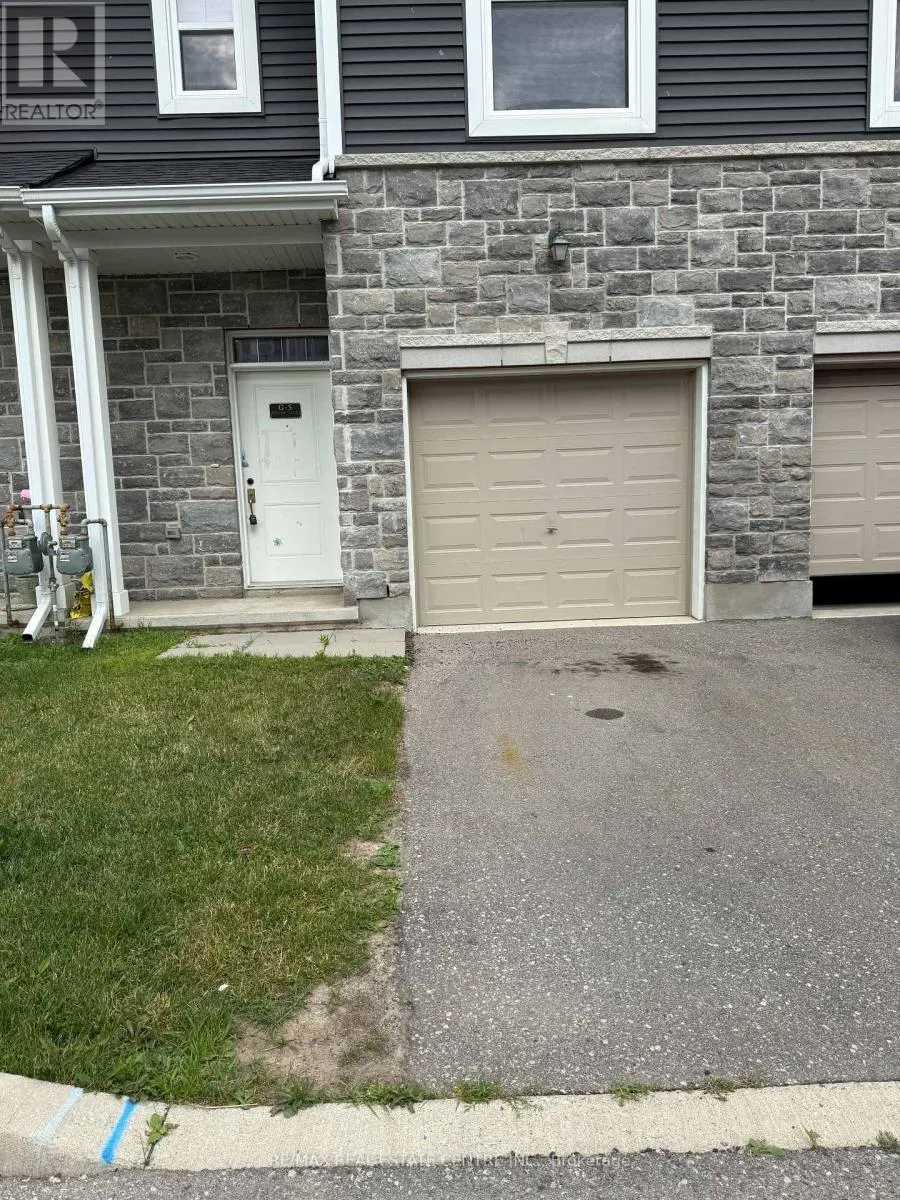 G5 - 439 ATHLONE AVENUE