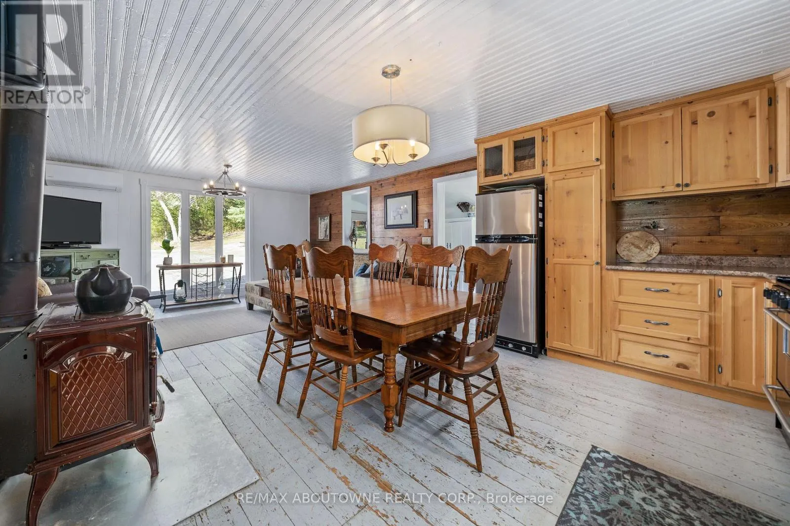 1161 & 1220 TURCOTTE ROAD