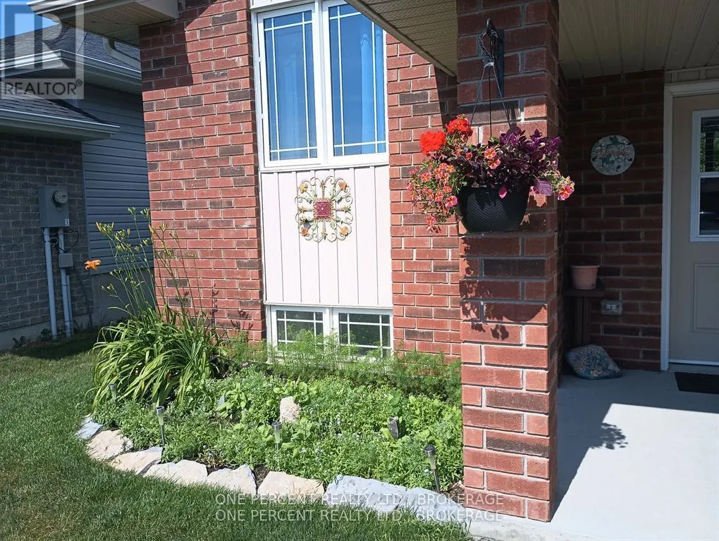 163 GREENHILL LANE