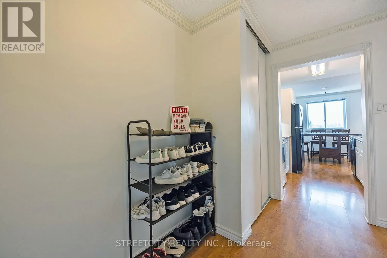 701 - 986 HURON STREET, #701