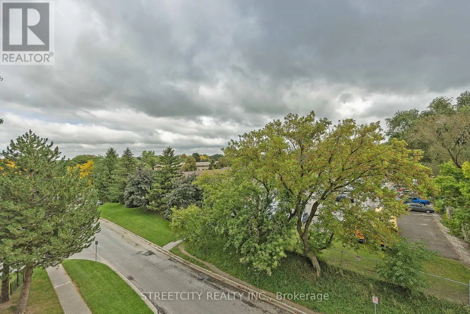 701 - 986 HURON STREET, #701