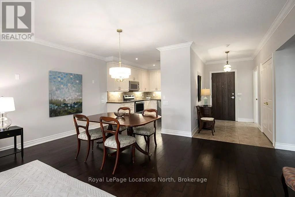 203 - 25 BEAVER STREET S, #203