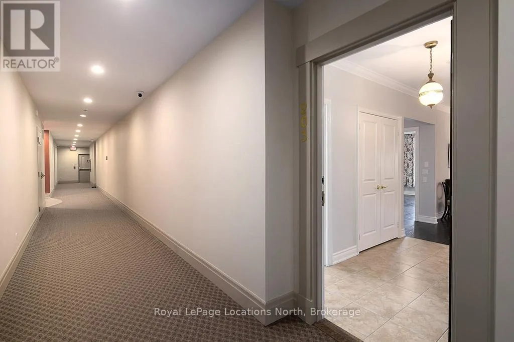 203 - 25 BEAVER STREET S, #203