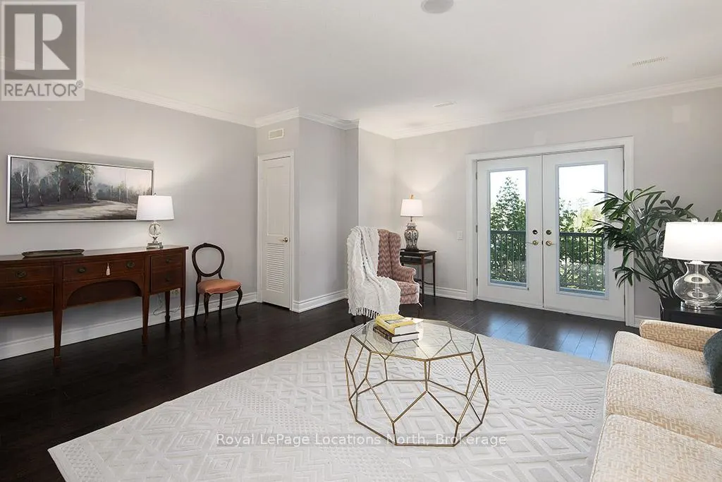 203 - 25 BEAVER STREET S, #203