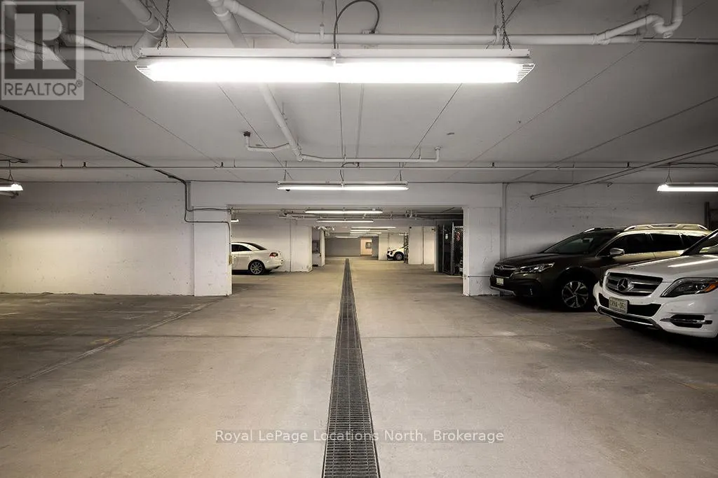 203 - 25 BEAVER STREET S, #203
